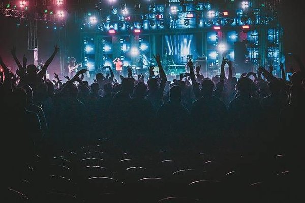 Les règles de sécurité à suivre lors d'un spectacle